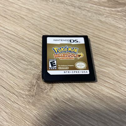 Pokemon HeartGold Version Nintendo DS