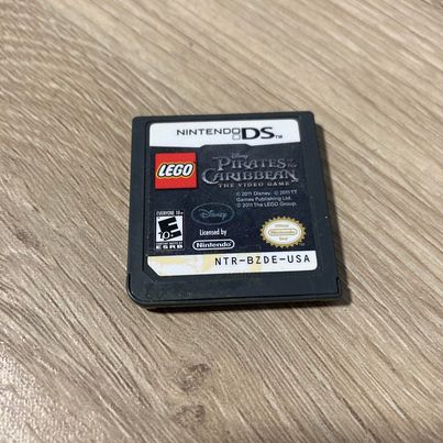 LEGO Pirates Of The Caribbean: The Video Game Nintendo DS