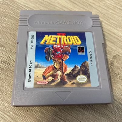 Metroid 2 Return Of Samus GameBoy