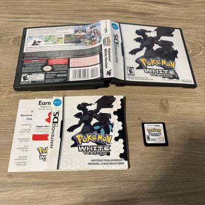 Pokemon White Nintendo DS