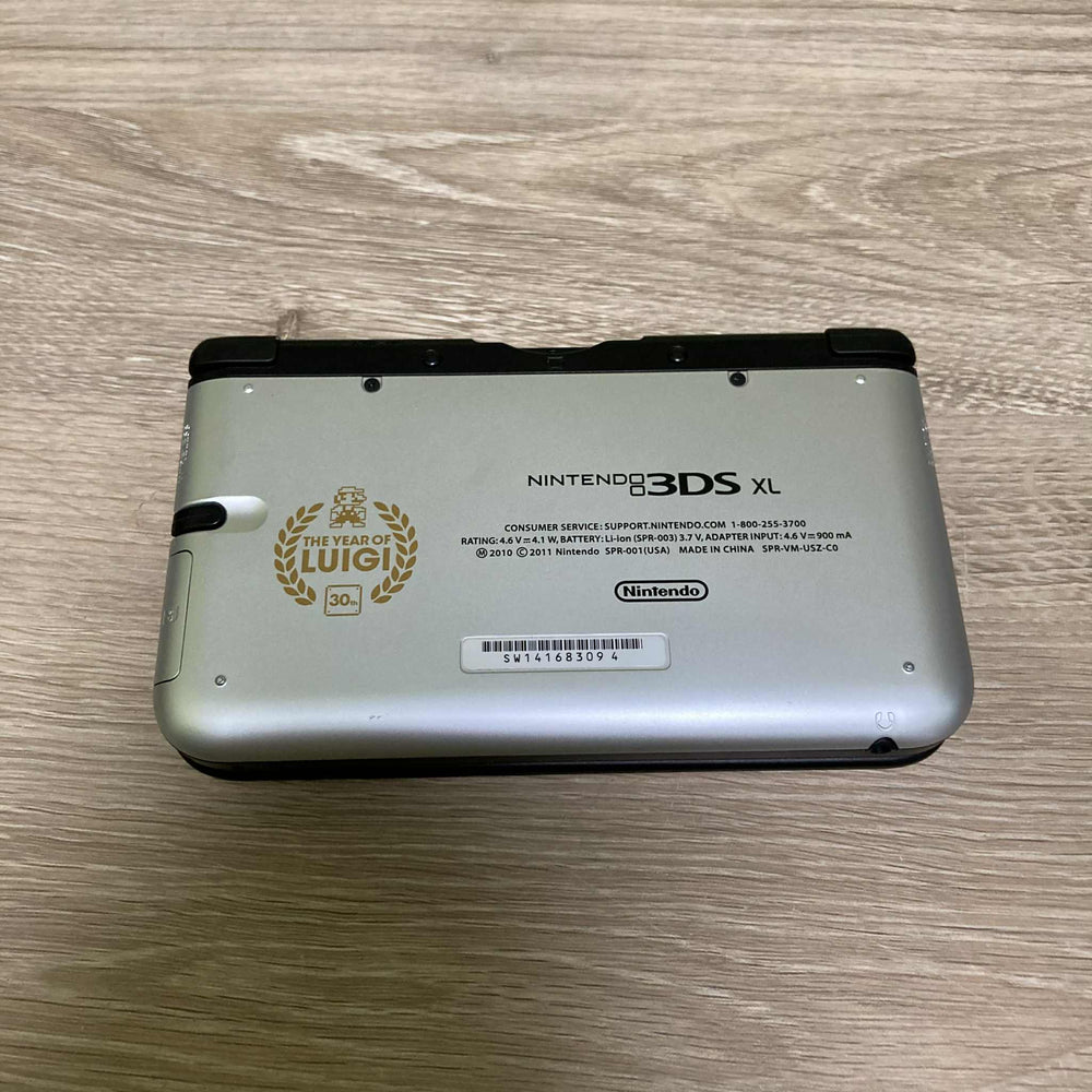 Nintendo 3DS XL Silver Mario & Luigi Edition Nintendo 3DS Console
