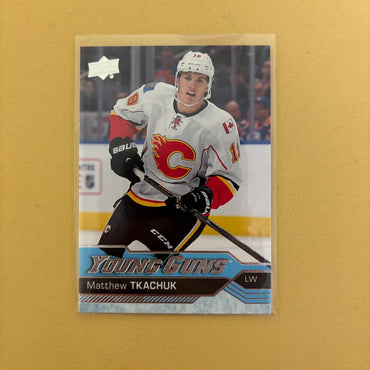 2016-17 Upper Deck Series 1 Matthew Tkachuk Young Guns Calgary Flames #231 Sports Card