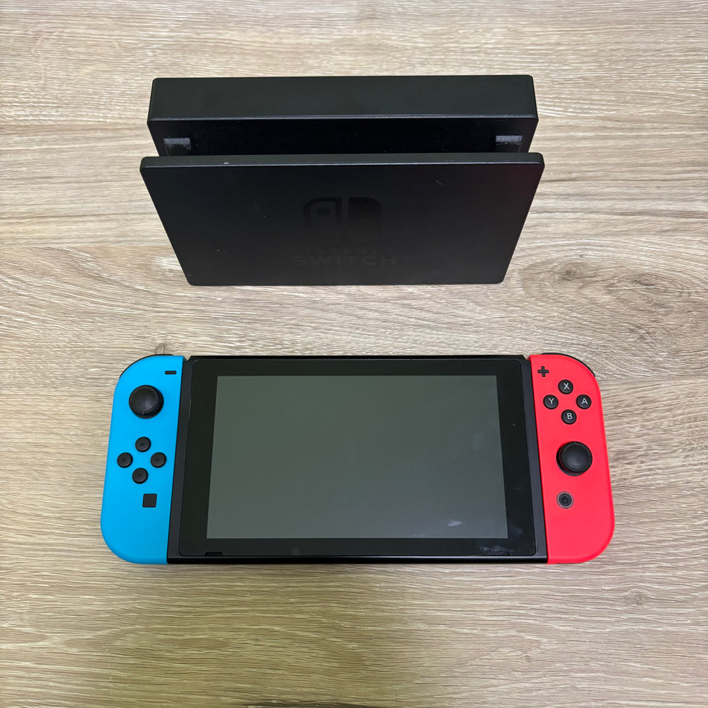 Nintendo Switch with Blue and Red Joy-con Nintendo Switch