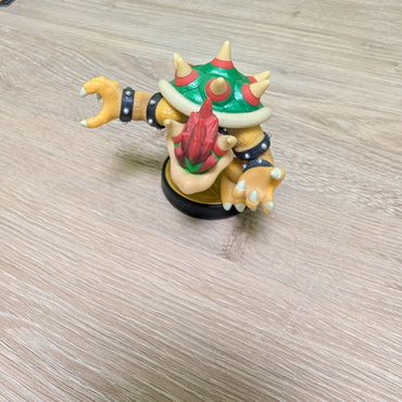 Bowser Amiibo