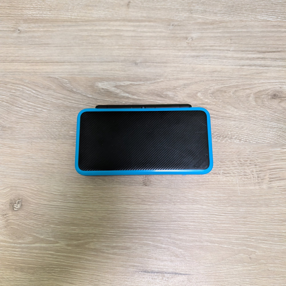 New Nintendo 2DS XL Black + Turquoise Nintendo 3DS