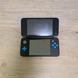 New Nintendo 2DS XL Black + Turquoise Nintendo 3DS