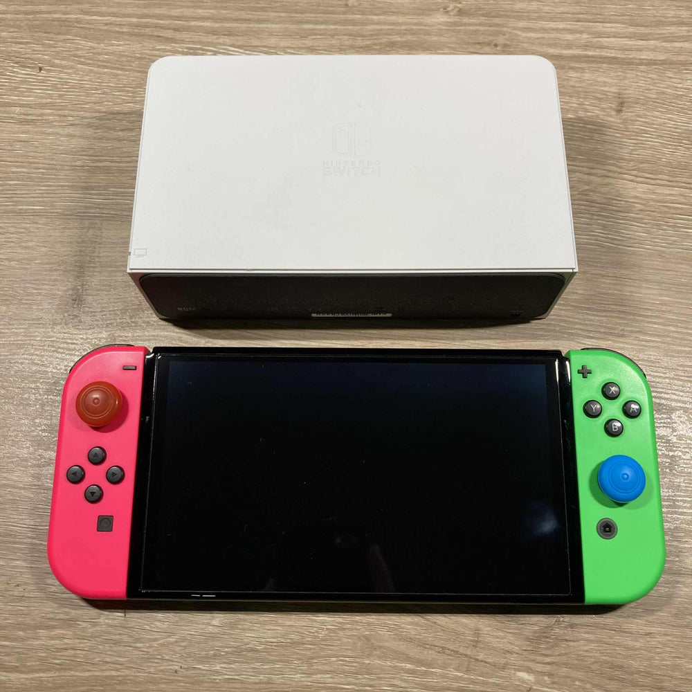 Nintendo Switch OLED with White Joy-Con Nintendo Switch Console