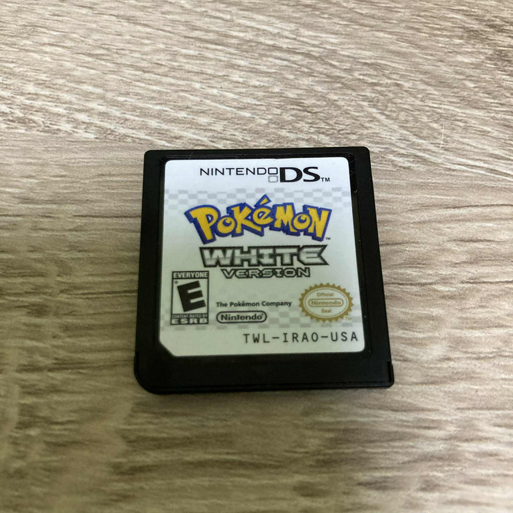 Pokemon White Nintendo DS