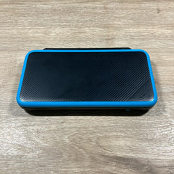 New Nintendo 2DS XL Black + Turquoise Nintendo 3DS Console