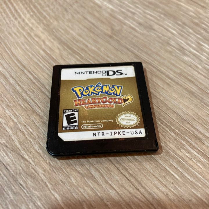 Pokemon HeartGold Version Nintendo DS
