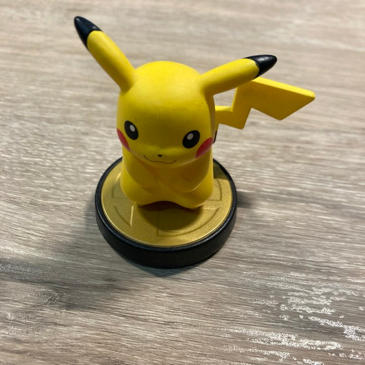 Pikachu Amiibo