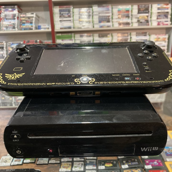 Wii U Console Deluxe: Zelda Wind Waker Edition Wii U
