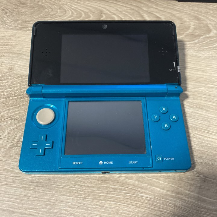 Nintendo 3DS Aqua Blue Nintendo 3DS Console