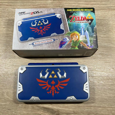 New Nintendo 2DS XL Hylian Shield Edition Nintendo 3DS