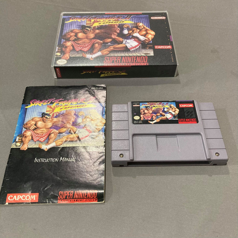 Street Fighter II Turbo + Manual + Custom Case Super Nintendo
