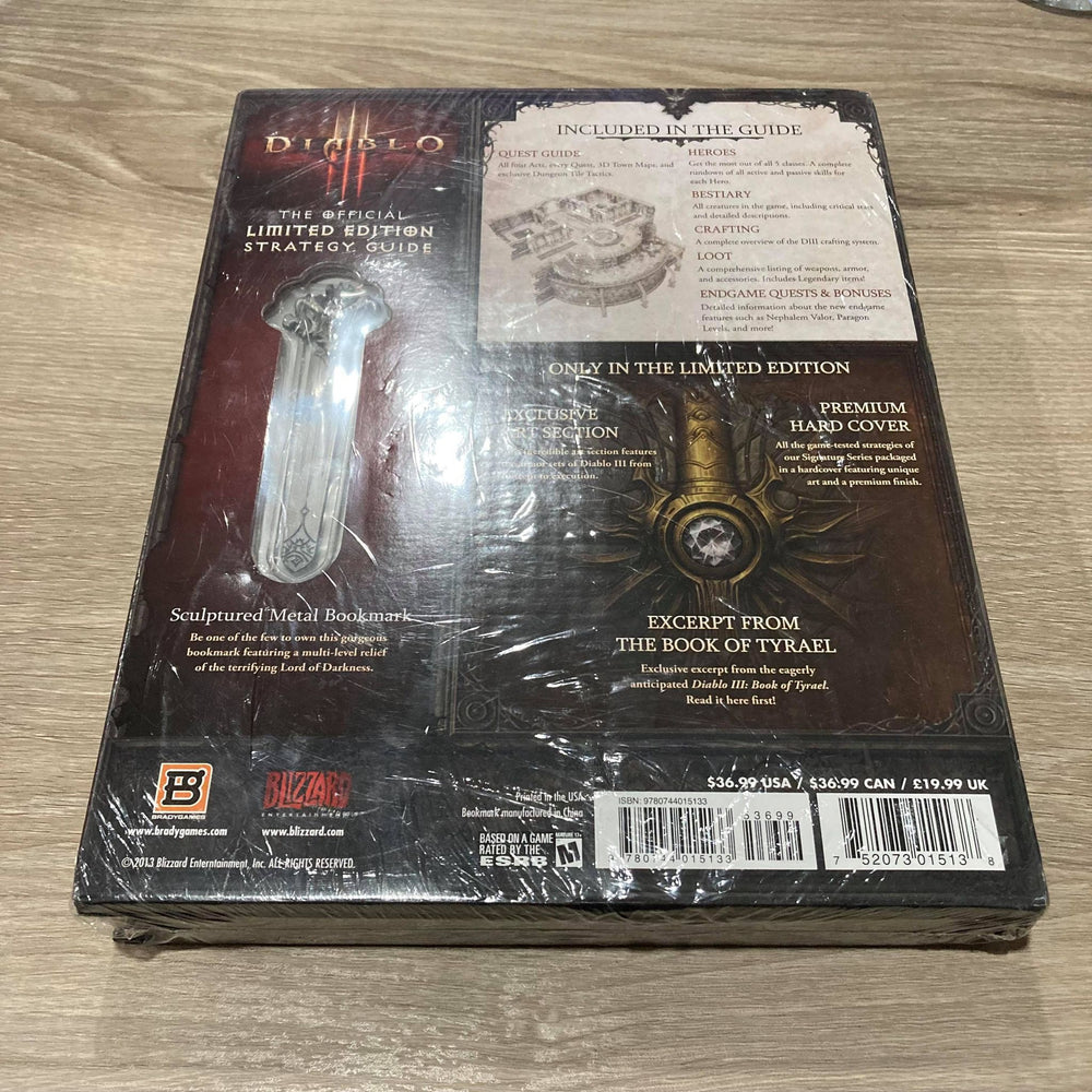 Diablo III Limited Edition Console Version by BradyGames (Hard Cover) Strategy Guide