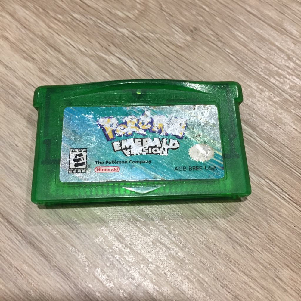 Pokemon Emerald GameBoy Advance