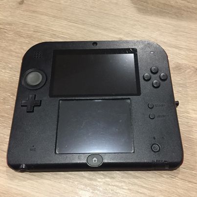 Nintendo 2DS Crimson Red Nintendo 3DS