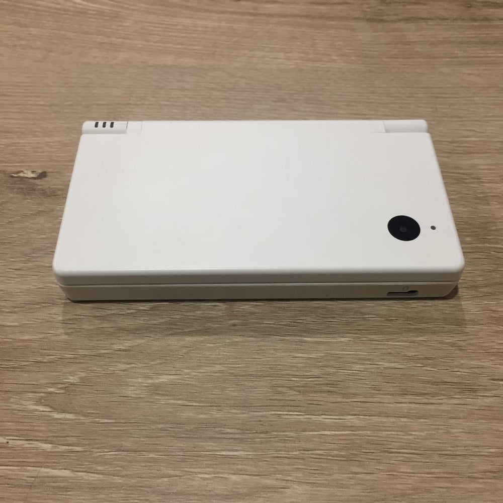 White Nintendo DSi System Nintendo DS