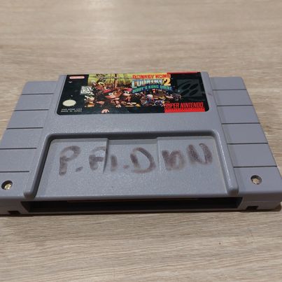 Donkey Kong Country 2 Super Nintendo