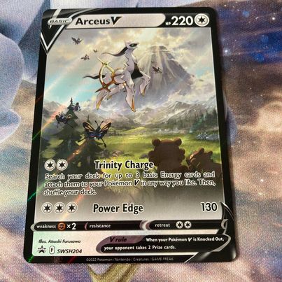 Arceus V - SWSH204 - Ultra Rare Pokemon Card