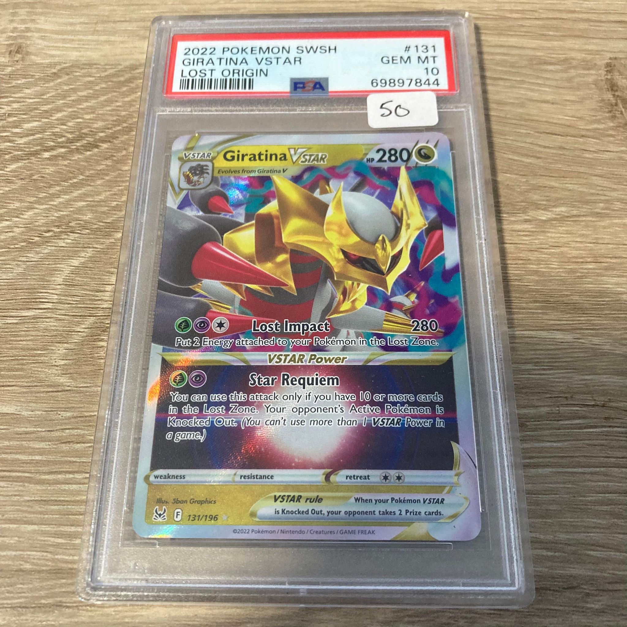  Pokemon - Giratina Vstar - 131/196 - Ultra Rare Card