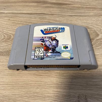 Wayne Gretzky's 3D Hockey 98 Nintendo 64