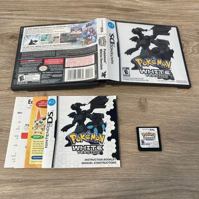 Pokemon White Nintendo DS
